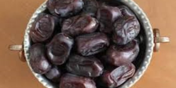 تصویر 3 از خرما مضافتی مجلسی با بافتی نرم و طعمی لذیذ